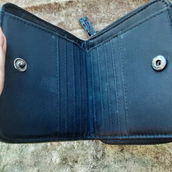 XOXO Croc patent leather wallet - Picture 2 of 4